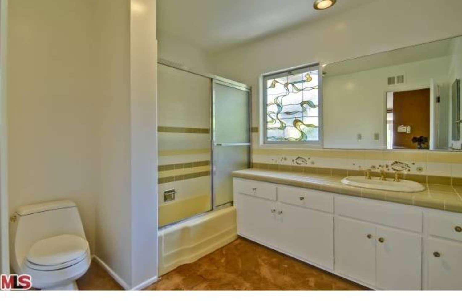 The Best Bathroom Ideas With Yellow Tub References