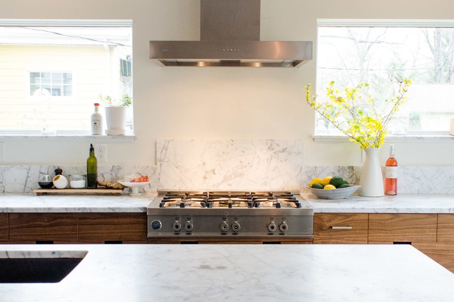The One Food You Should Never Leave on Your Countertops (It Can Ruin Them Instantly!)