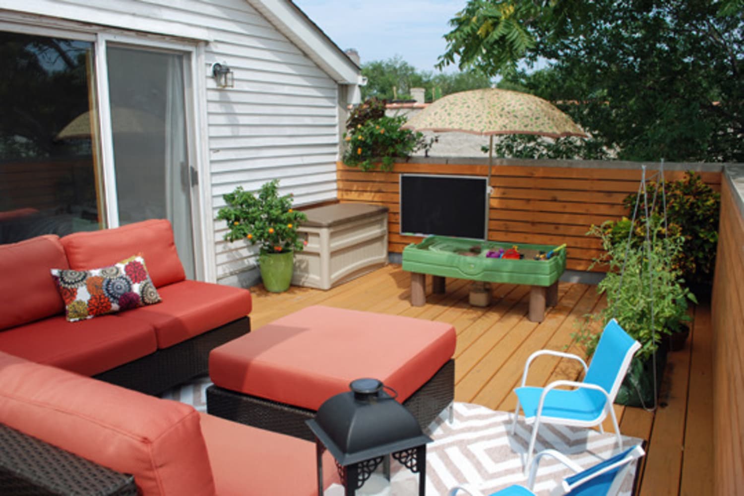 17 Best Deck Boxes 2024 Wicker Resin Wood Apartment Therapy