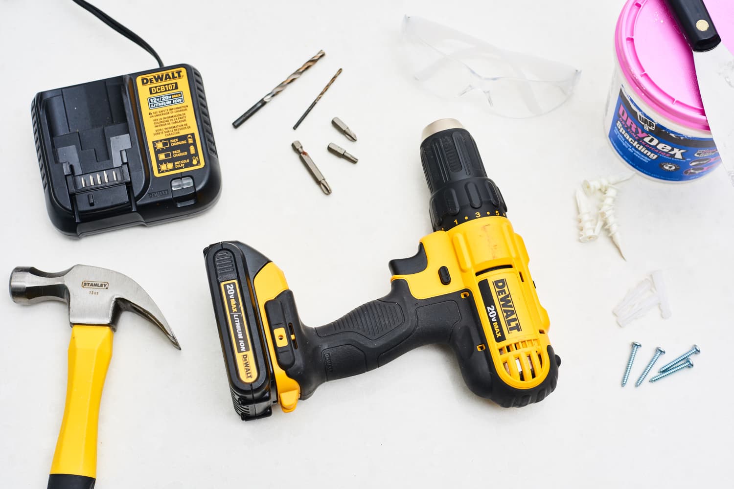 How to Use a Power Drill, Apartment Therapy