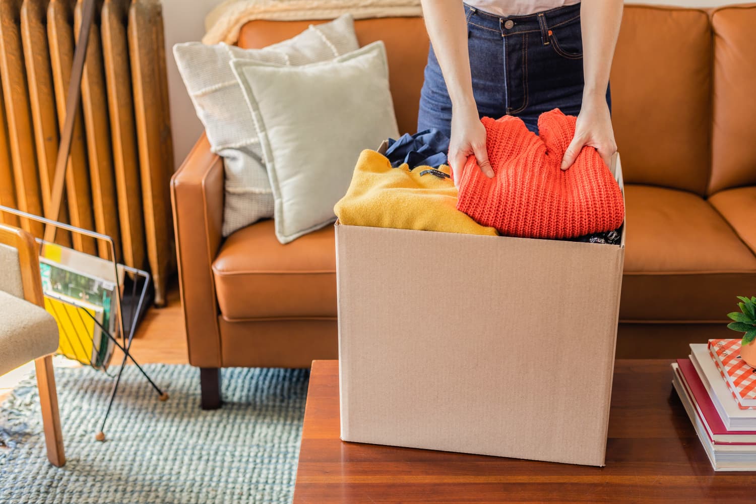 My Mom’s Ingenious Decluttering Trick Clears Messes in a Week