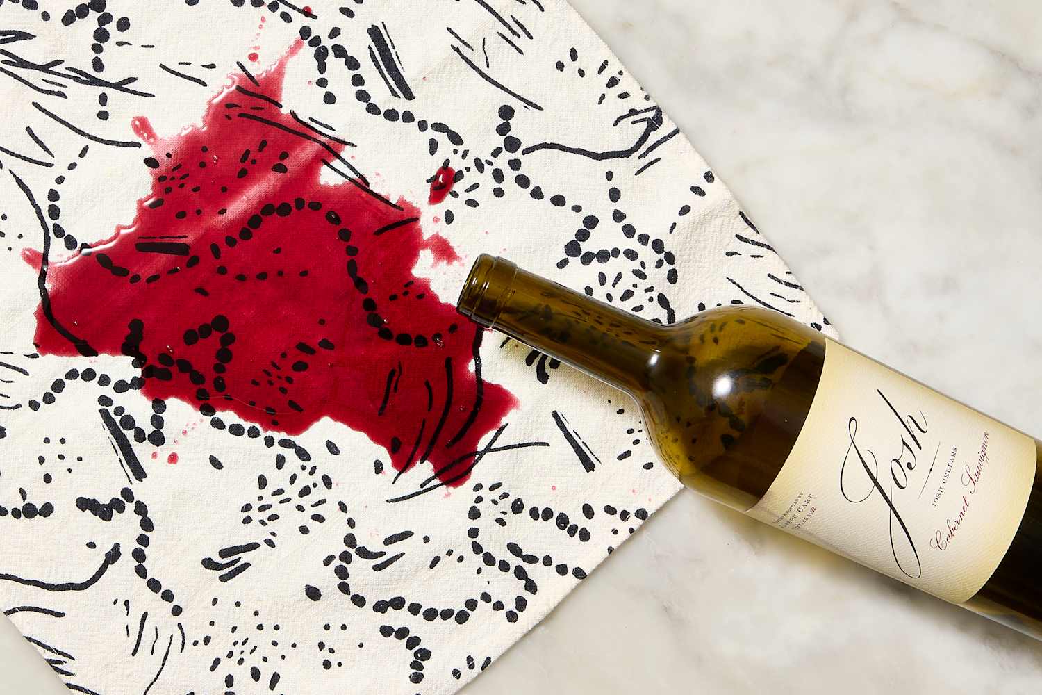 Martha Stewart's Red Wine Stain Removal Method Review Apartment Therapy