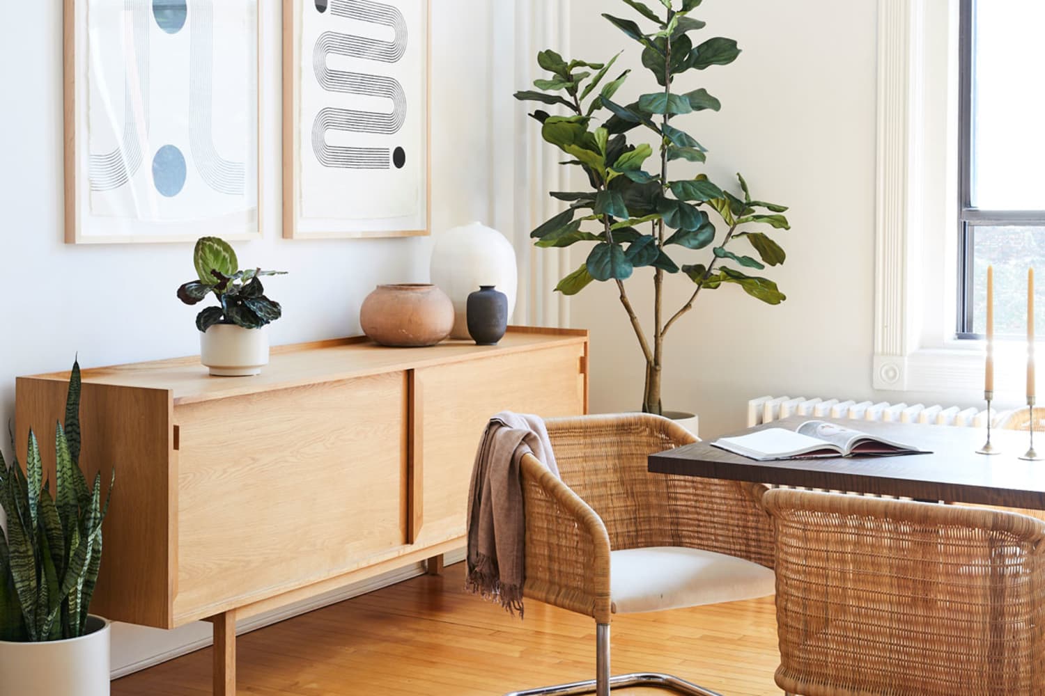 How to Decorate With Faux Plants How to Mix Real and Faux Plants