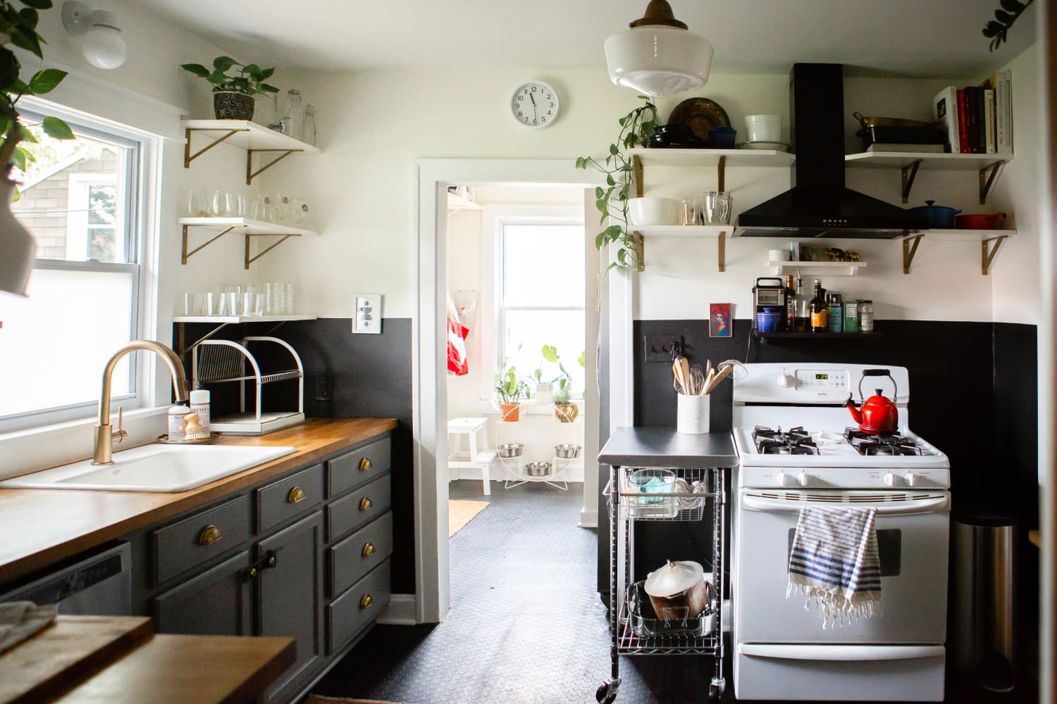 The Best Ways to Reduce Air Pollutants in the Kitchen | The Kitchn
