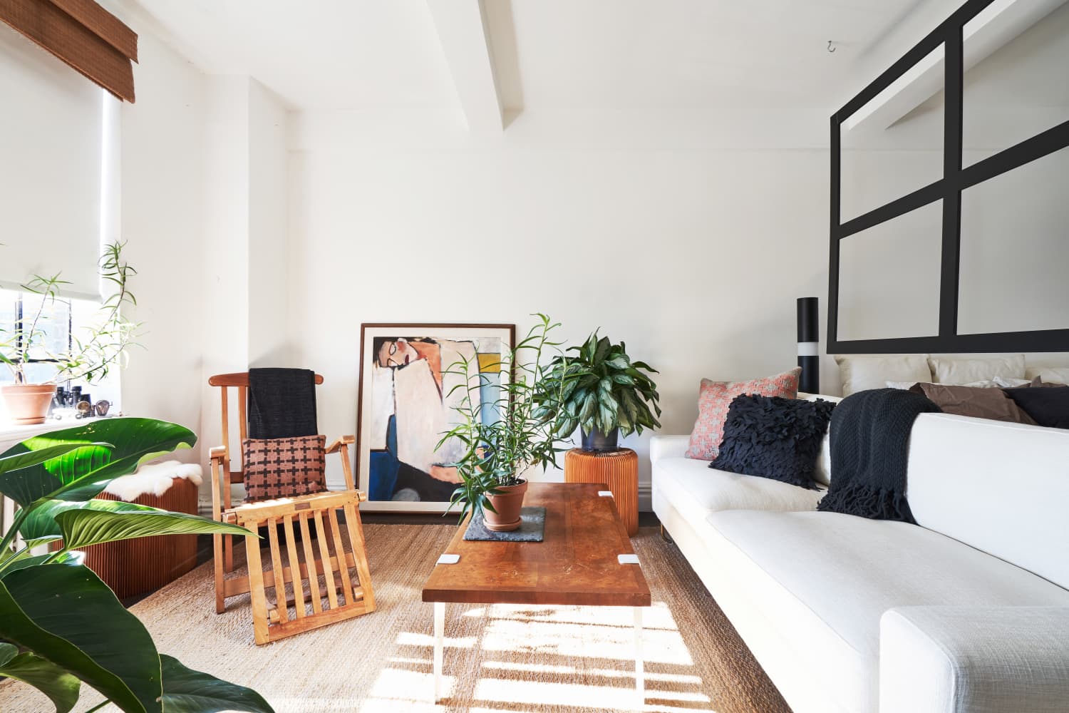 Illustration of Apartment Therapy Studio Apartment Makeover