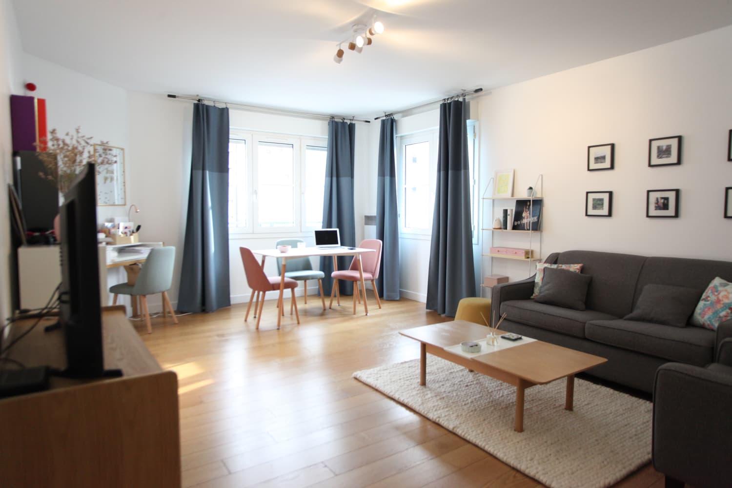 678-Square-Foot Paris Wheelchair Accessible Apartment | Apartment Therapy