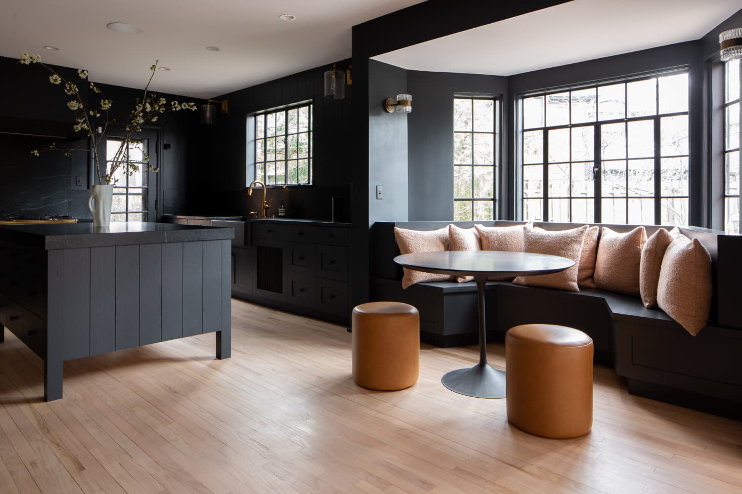 3 Lessons to Steal from an All-Black Kitchen in a Historic Detroit ...