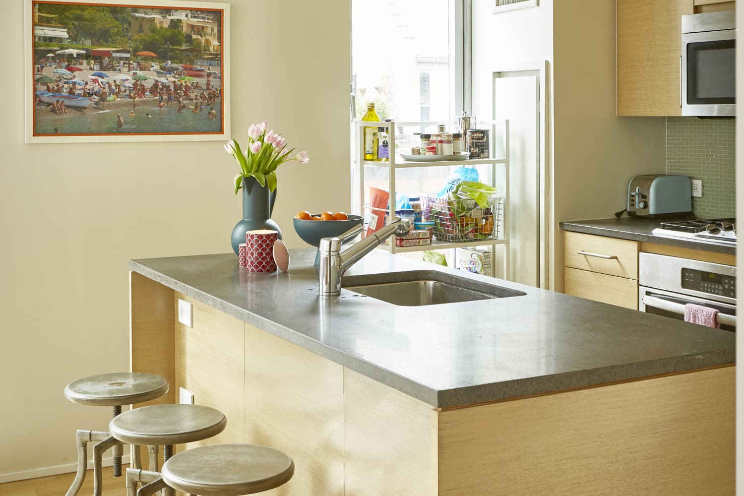 If You Don’t Like Dish Racks, but Still Need One Sometimes, This Find Is for You