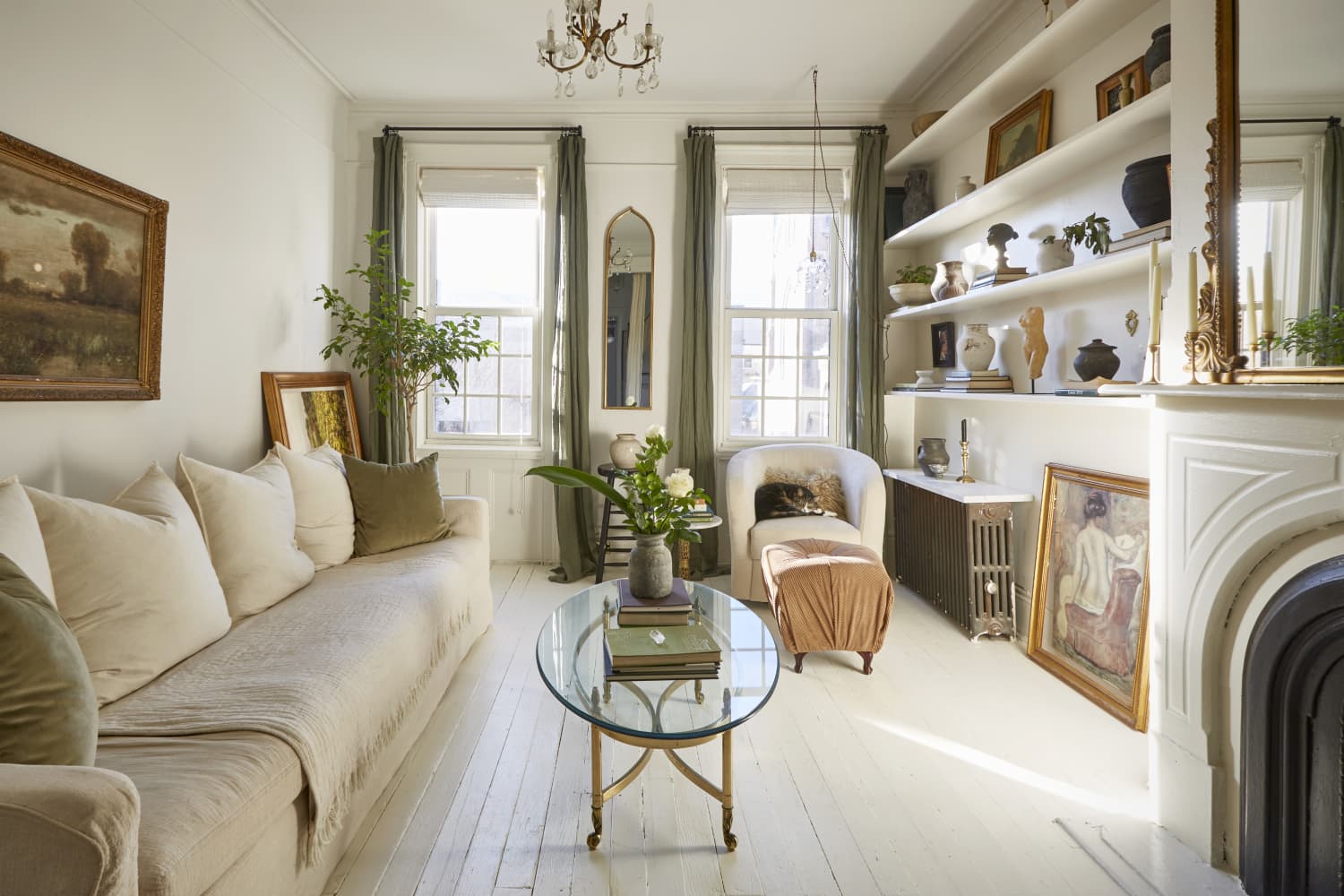 Stunning Wellness Programs In A Penthouse Apartment image