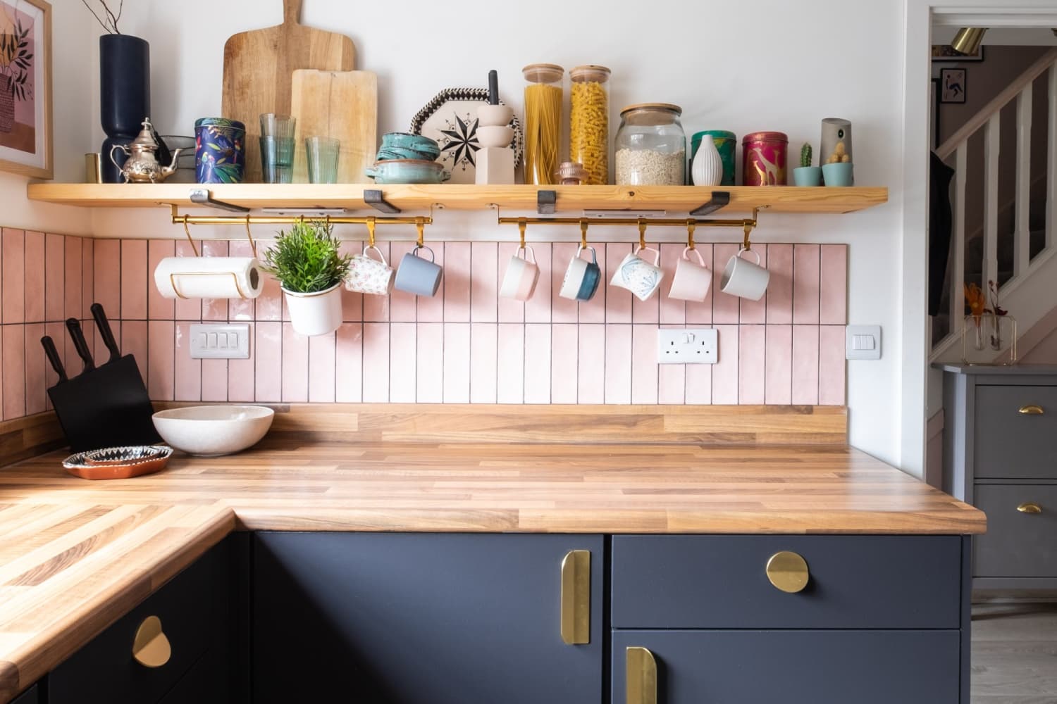 Before & After: A  IKEA Gem Added the Perfect Finishing Touch to This DIY Open Shelving