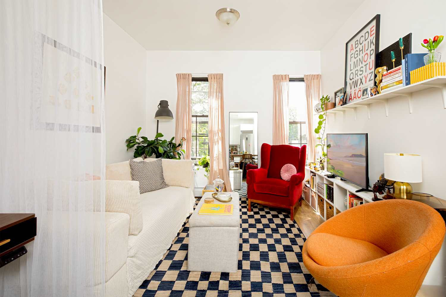 Tour a Brooklyn Rental With Smart Small-Space Storage Ideas | Apartment ...