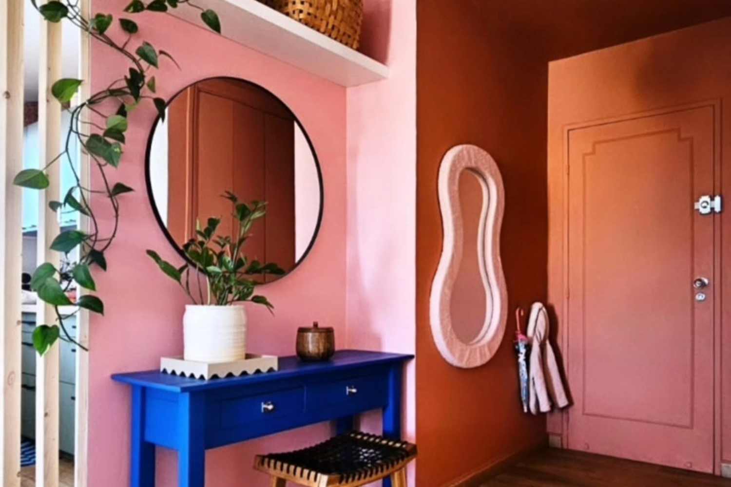 See Inside This Apartment in France That Has Tons of Colors | Apartment ...