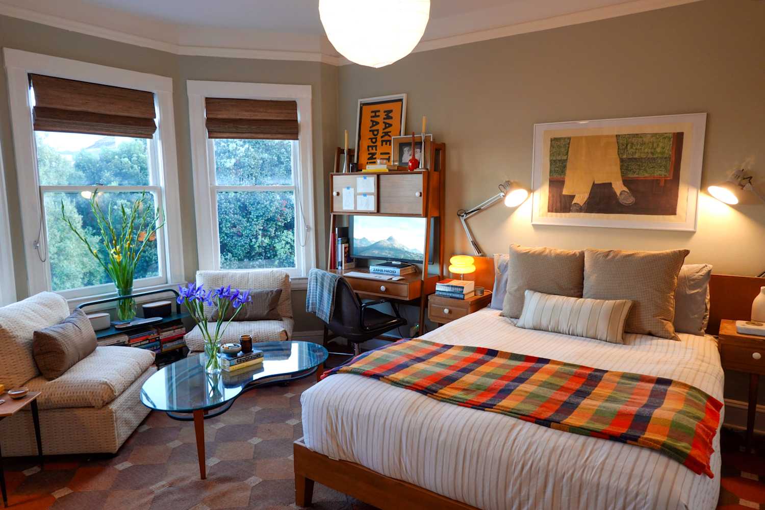Curated visual reference: Picture Idea: Tour A Designer S DIY Sf Studio Rental Painted Fridge