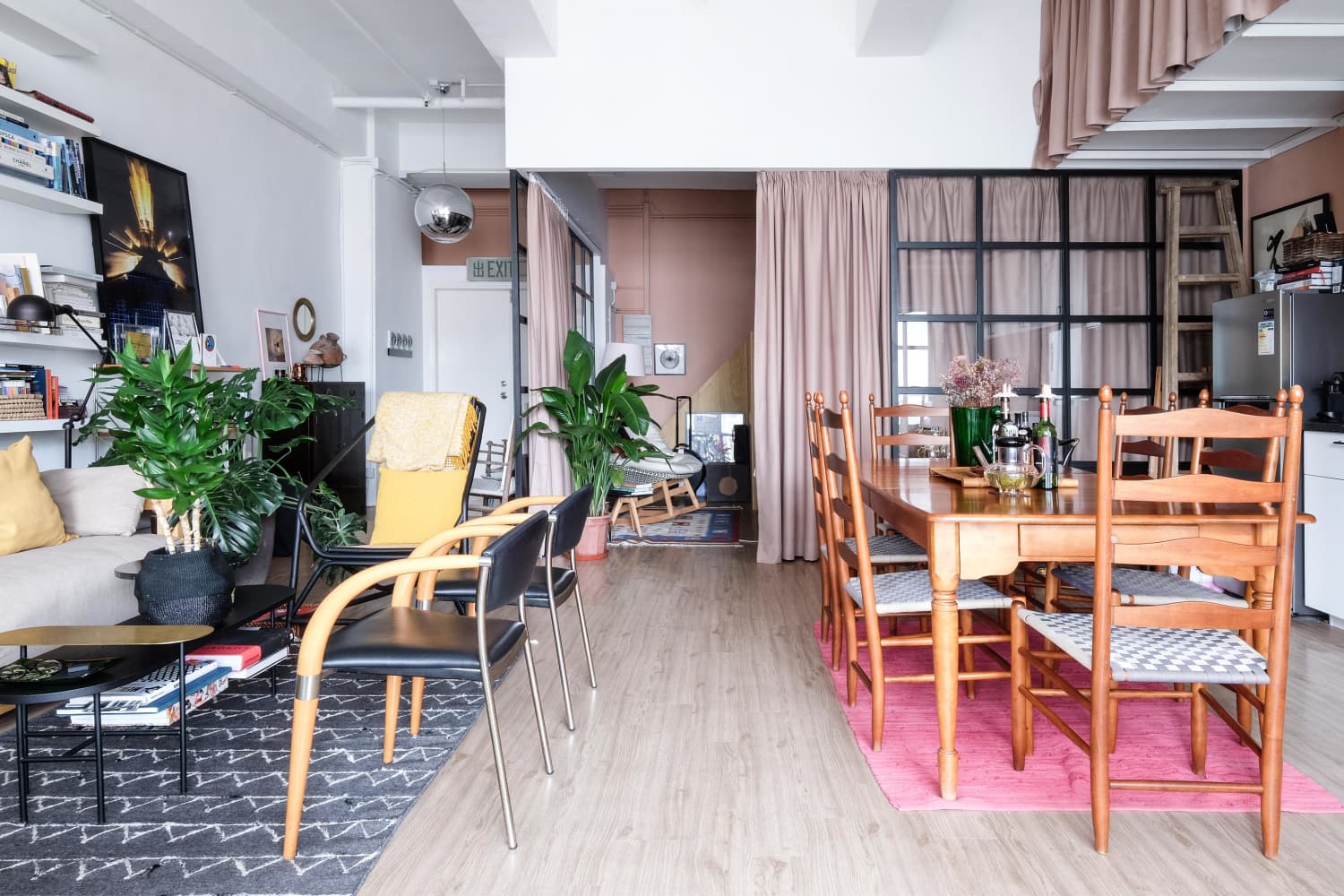 This Cordless Pet Vac Is the Solution to Your Hair Everywhere Problem — and It’s on Major Sale