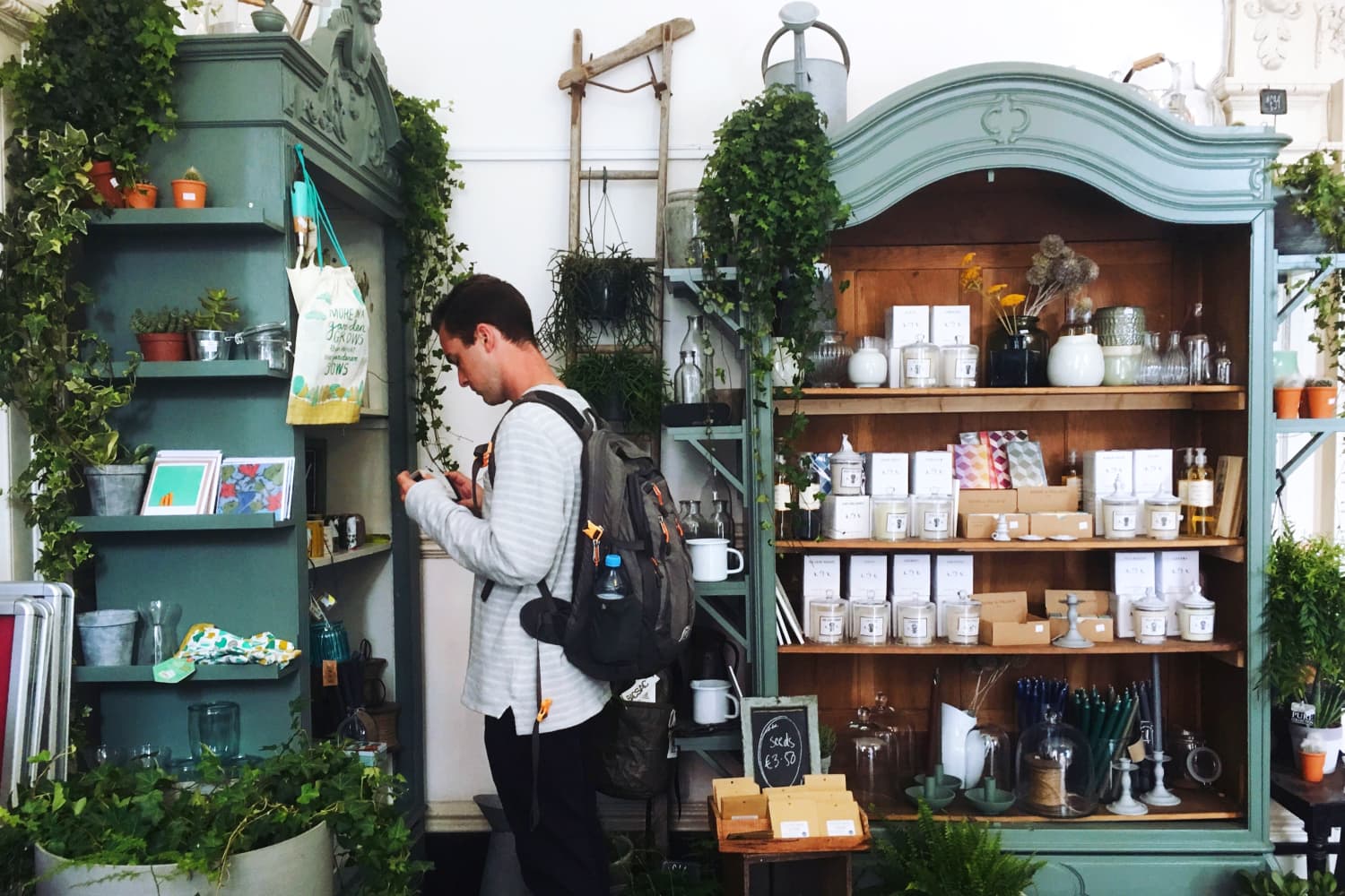 6 Shopping Tips to Enjoy Luxury Candles for Cheap Candle Prices