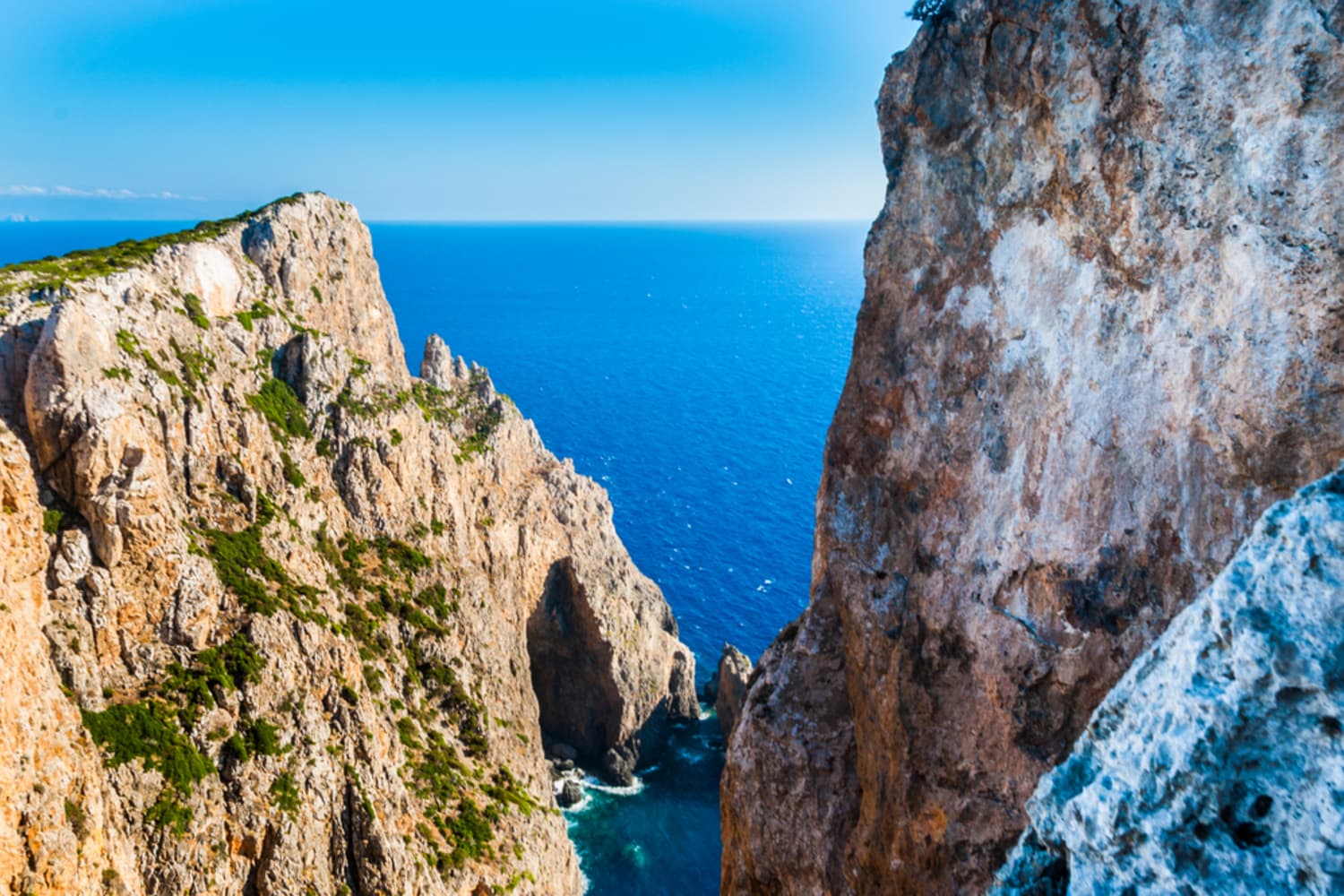 Get Paid to Move to Antikythera, Greece Apartment Therapy