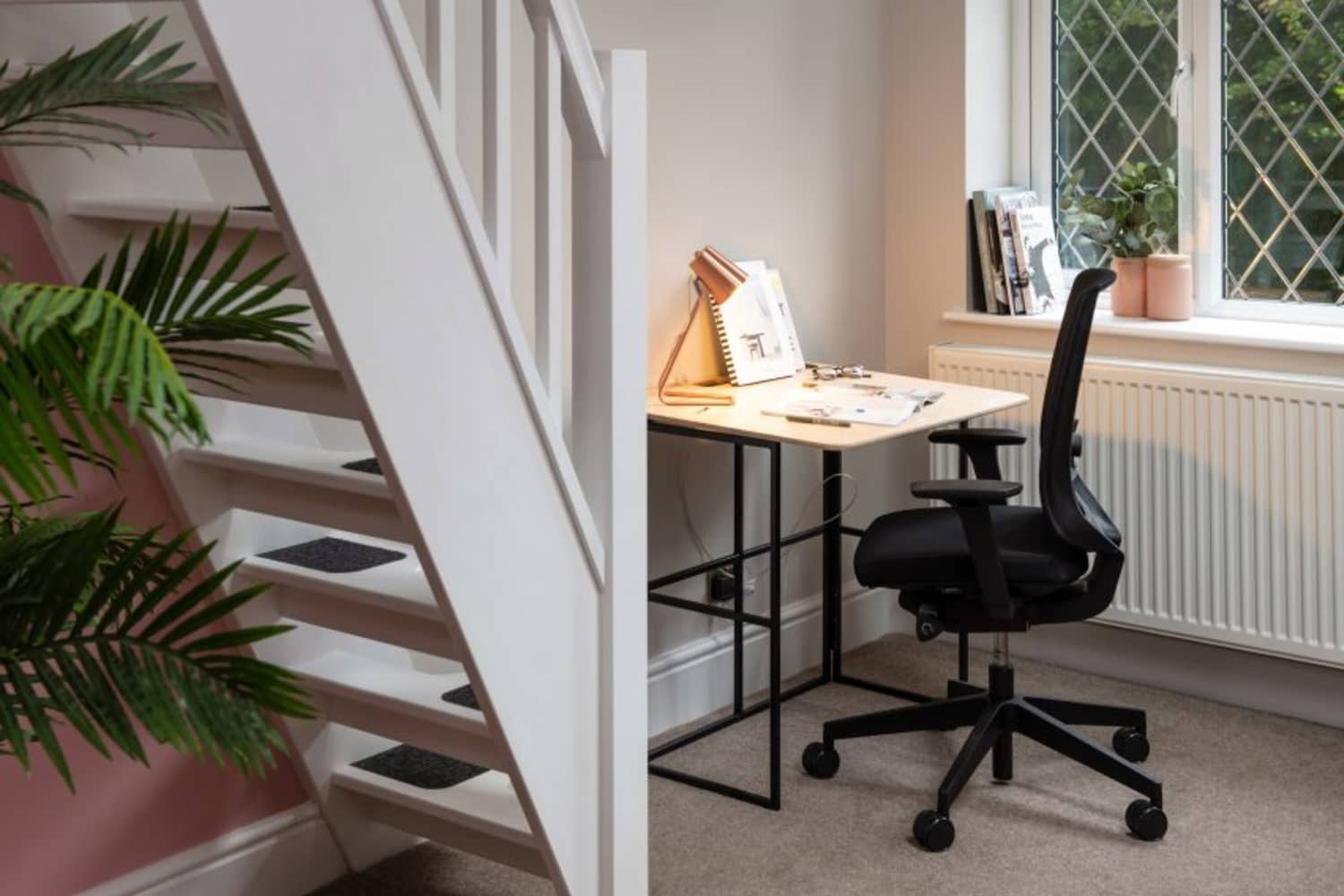 Spacestor Releases Foldable KIT Desk Apartment Therapy