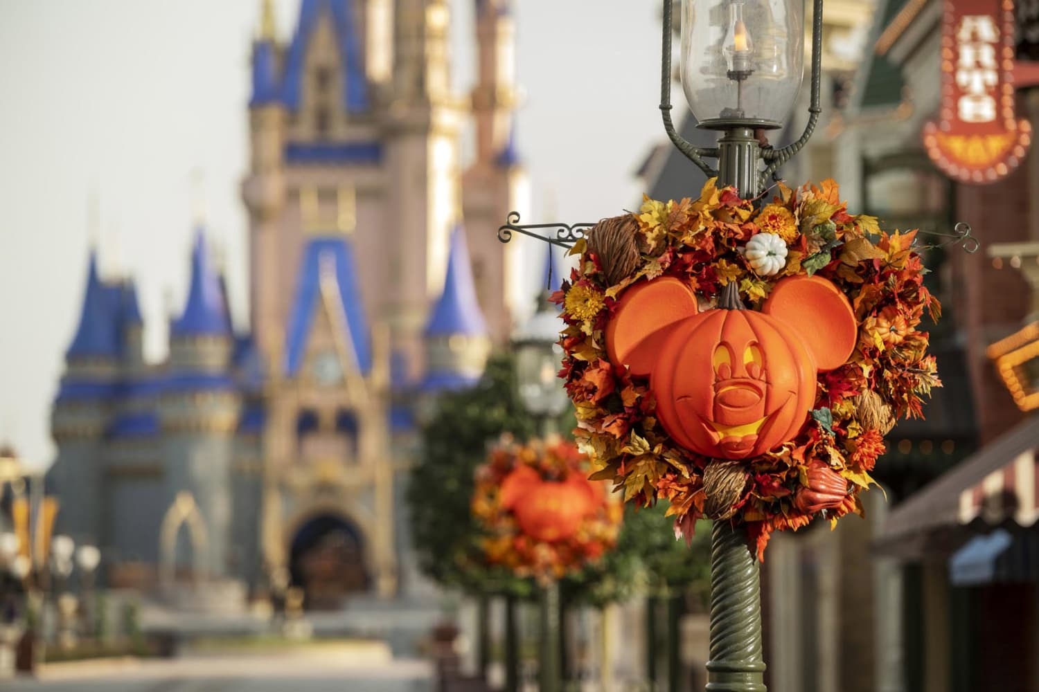 Disney Halloween Virtual Tour | Apartment Therapy