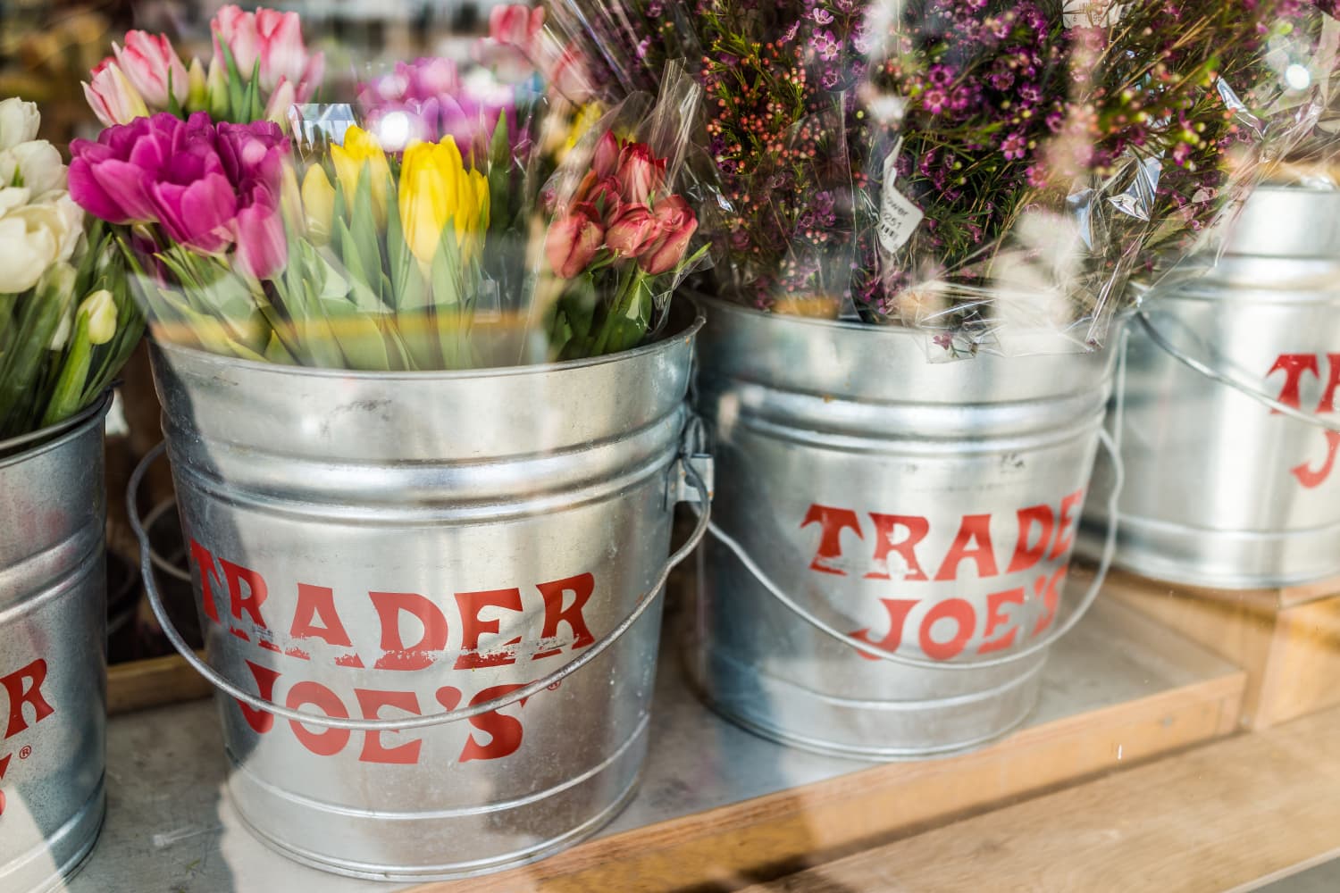 Trader Joe’s Latest Flower Bouquets Literally Sparkle Apartment Therapy