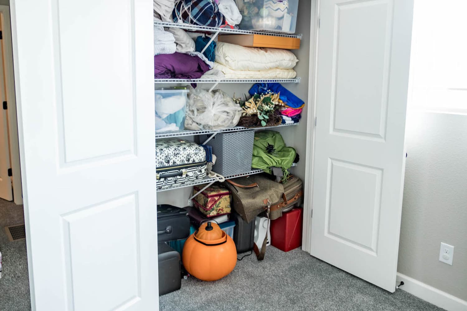 Before & After An Organized Linen Closet That Actually Looks Stylish