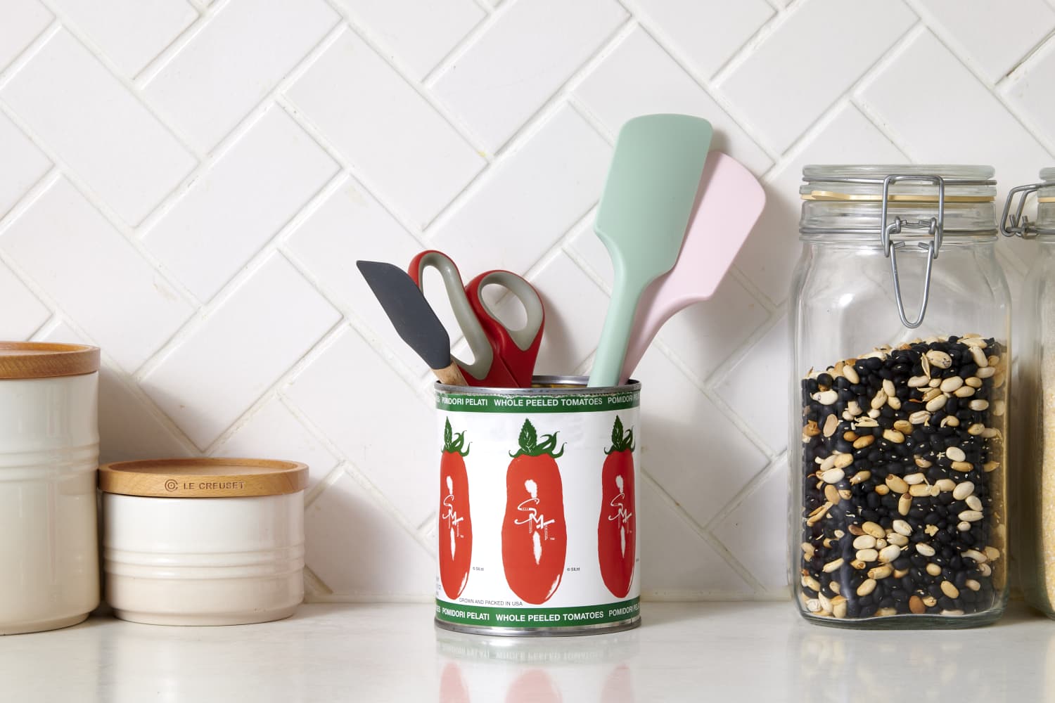 This Zero-Cost Kitchen Storage Hack Might Be the Cutest Thing Ever