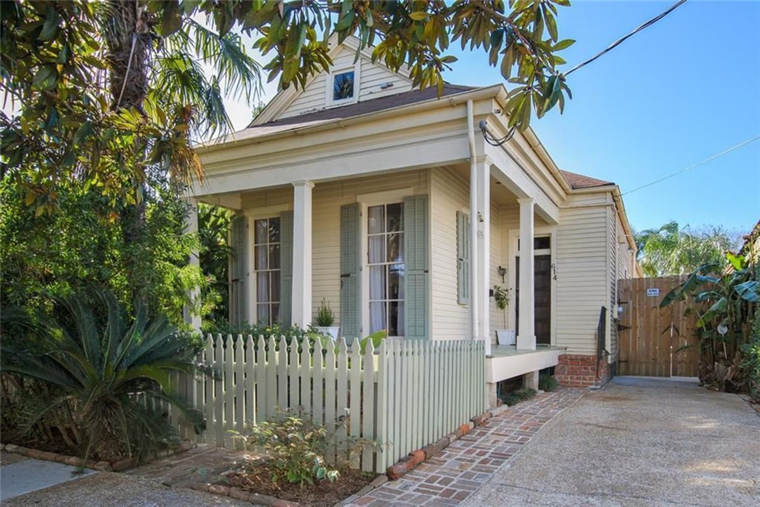 New Orleans "Shotgun House" for Sale Apartment Therapy