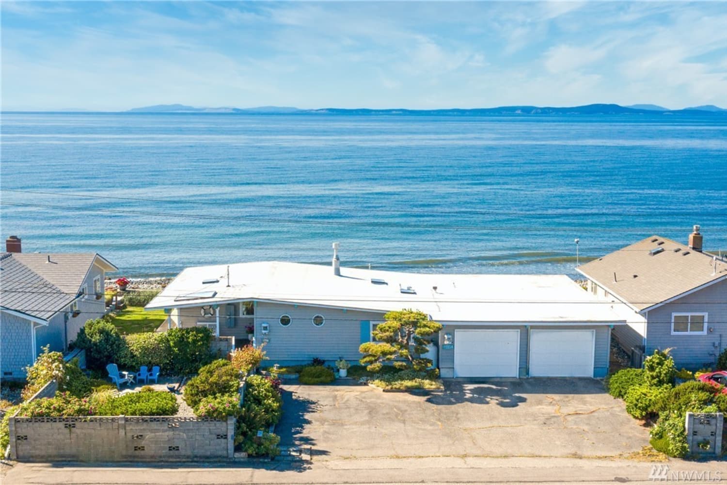 Beach Houses for Sale — 2647 West Beach Rd, Oak Harbor, WA Apartment