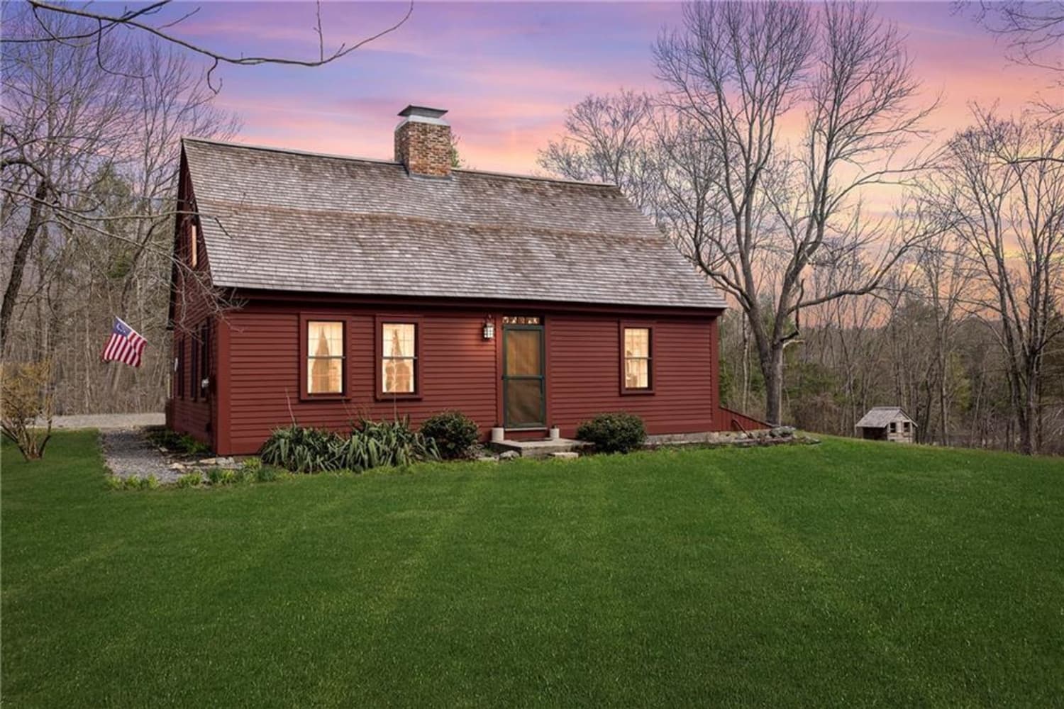 Antique Homes for Sale — 9 Rams Tail Road, Foster, RI Apartment Therapy