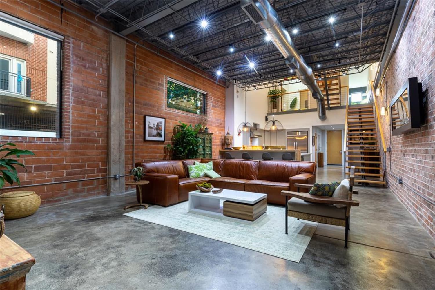 Texas Lofts for Sale — 1717 W Webster Street, Houston | Apartment Therapy