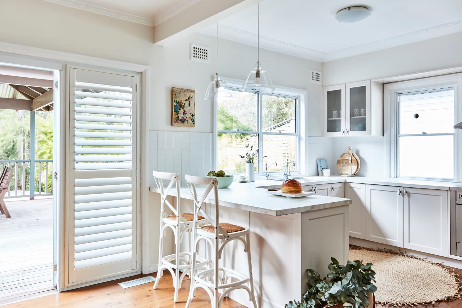 This TikTok Shows Us How to Use a Home Depot Work Bench as a Kitchen Island
