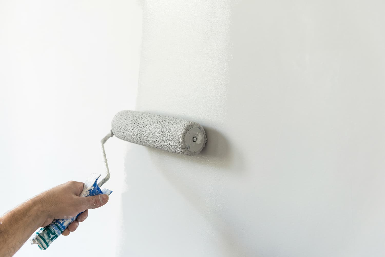 Off white deals paint wall