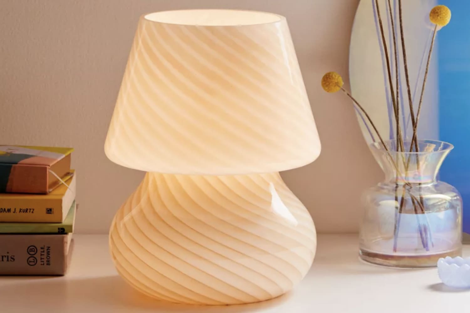The Best Mushroom Lamps - Murano Glass Mushroom Lamp Trend | Apartment ...