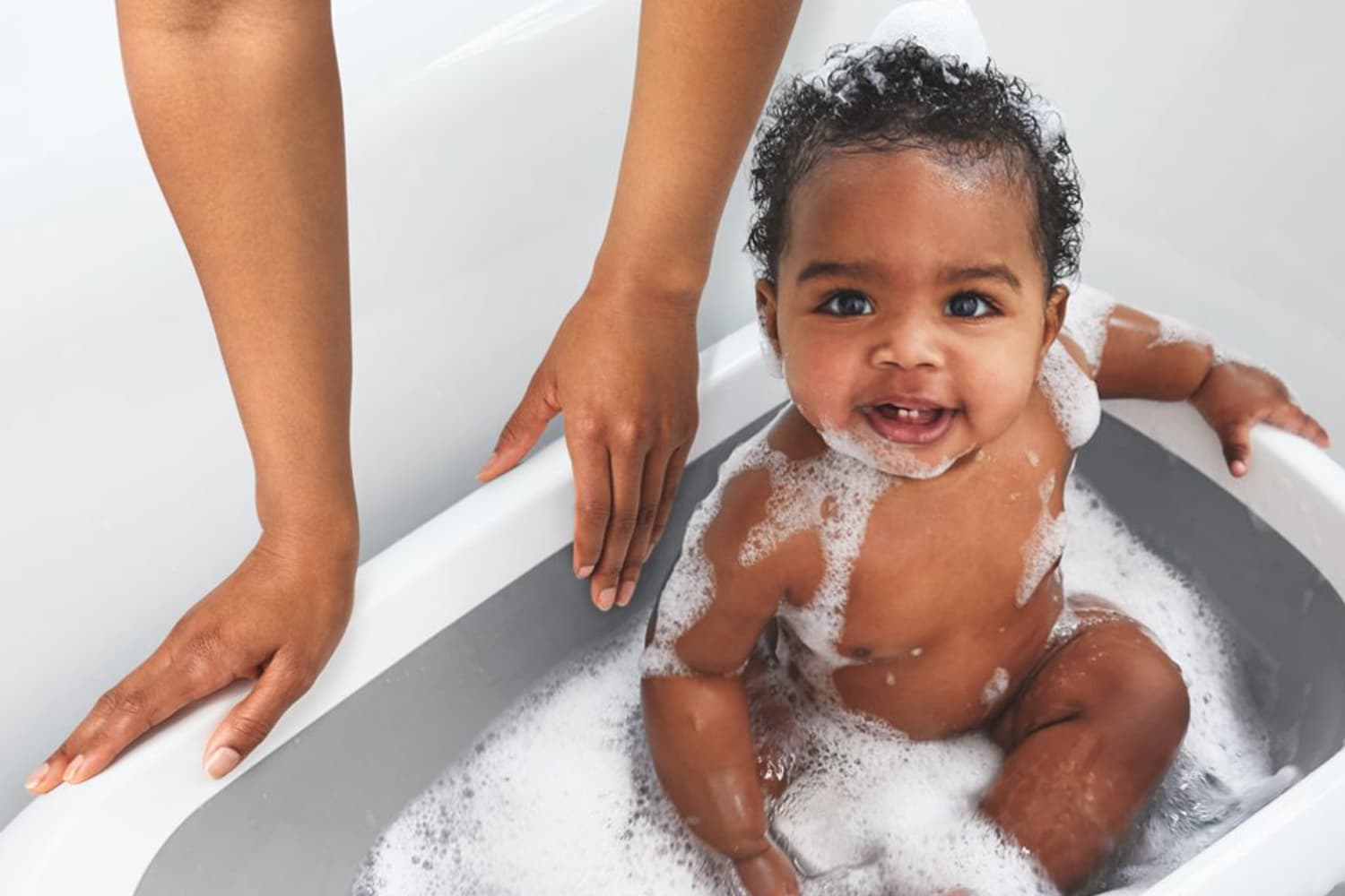 The OXO Baby Bath Tub Is a Dream for Small Bathrooms Cubby
