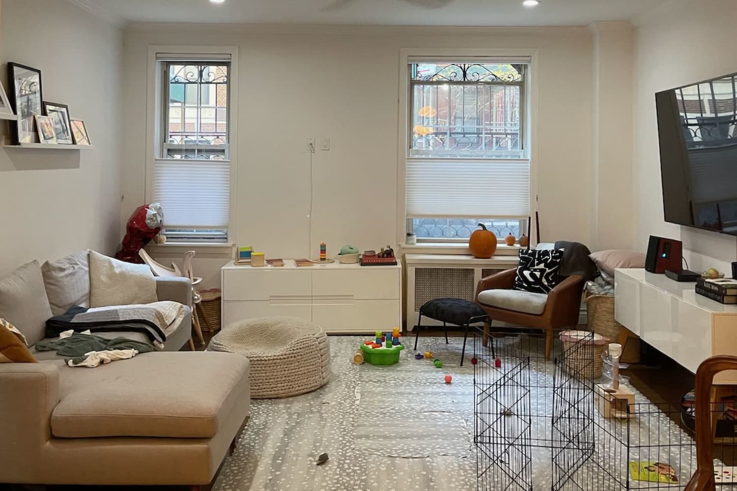 How To Get a Playroom in Your Living Room Without Sacrificing Style Photos Cubby