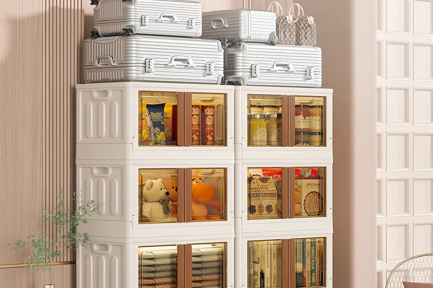 Thousands of Shoppers Are Buying This 'Handy' Cabinet Organizer at