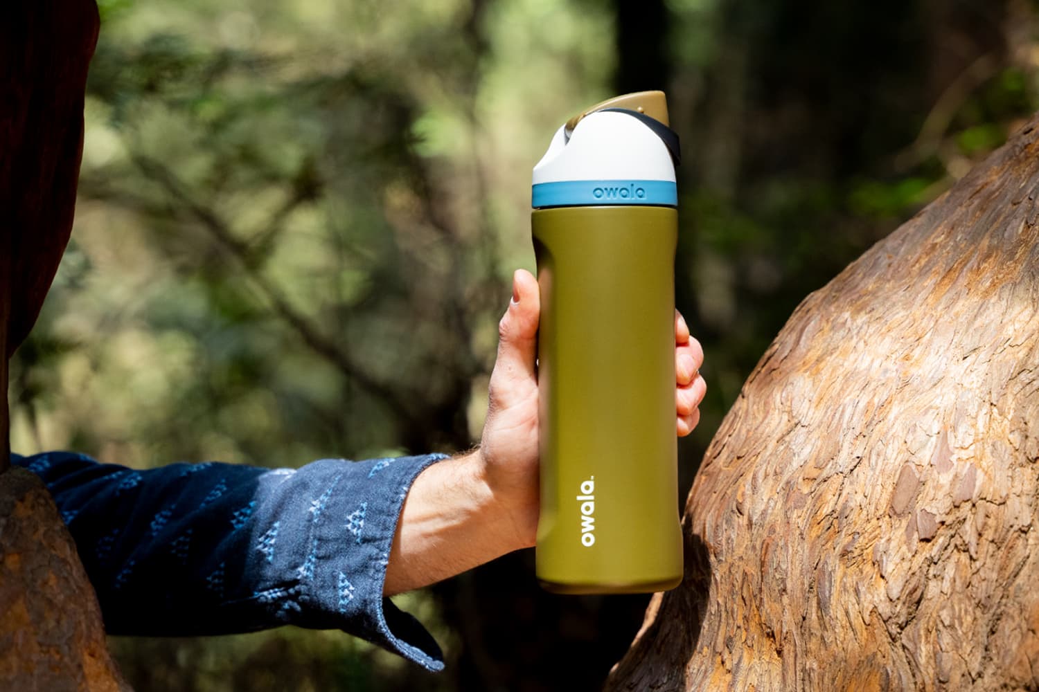Owala FreeSip Water Bottle Review: I Tested TikTok New Favorite Water  Bottle