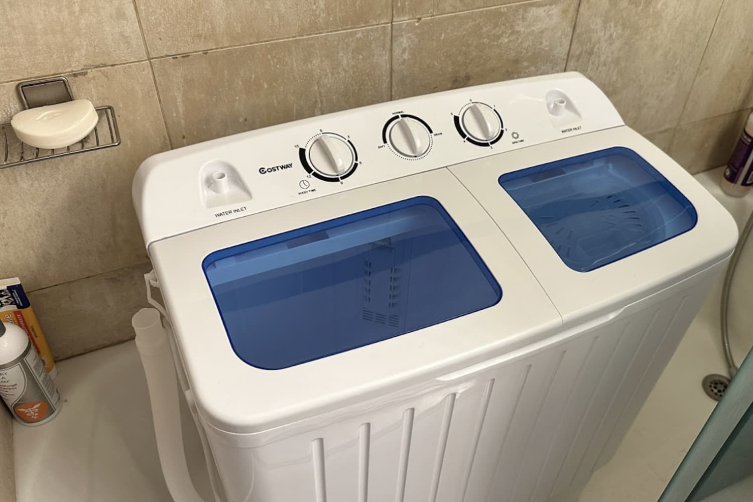 This Compact Washing Machine Is the Ultimate Renter Solution Cubby