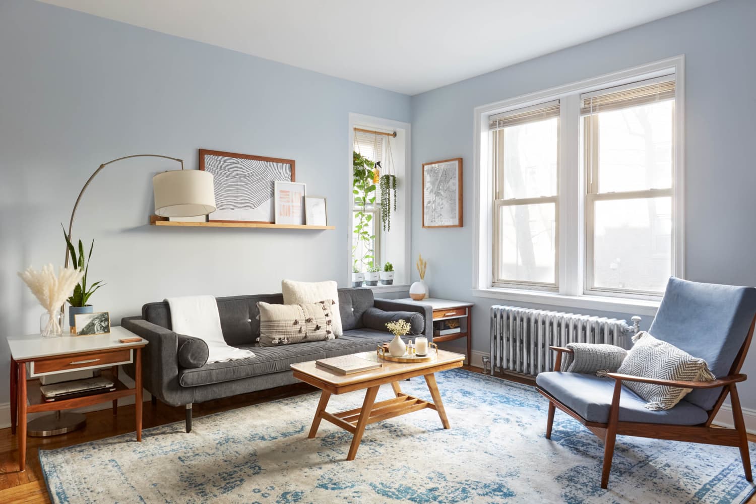 a-600-square-foot-apartment-that-feels-like-a-breath-of-fresh-air