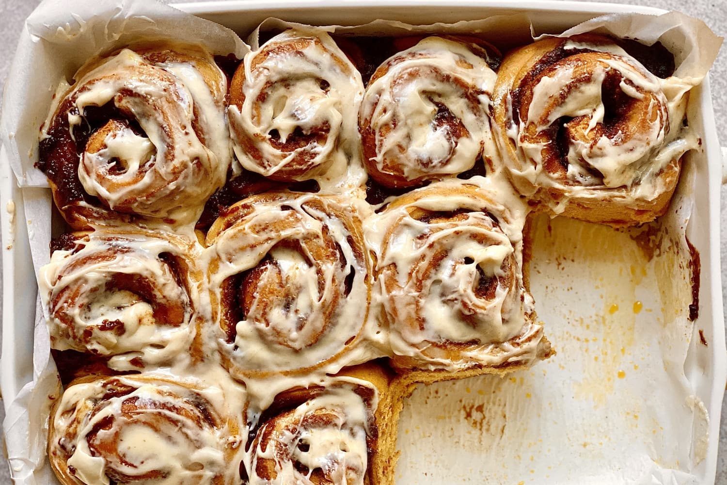 Fluffy Pumpkin Cinnamon Rolls with Maple Icing