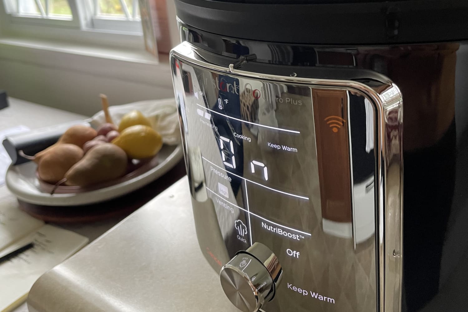 Instant Pot's new blender will make you forget about pressure cooking -  Video - CNET