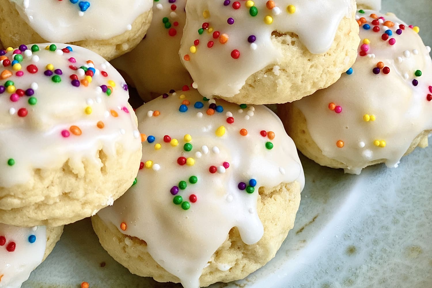 Italian Anise Cookies Are a Classic Holiday Favorite