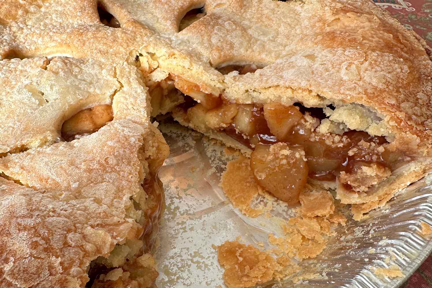 The $13 Costco Apple Pie That Rivals a Homemade One, According to a ...
