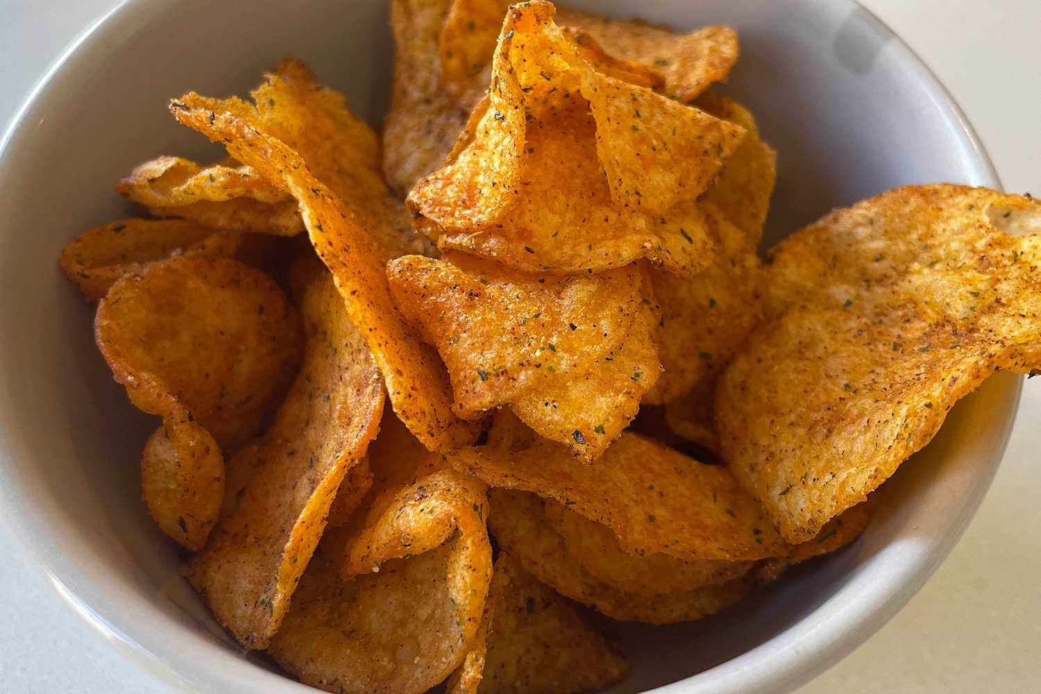Lay's hat gerade einen „Bold“ neuen Chipsgeschmack auf den Markt ...