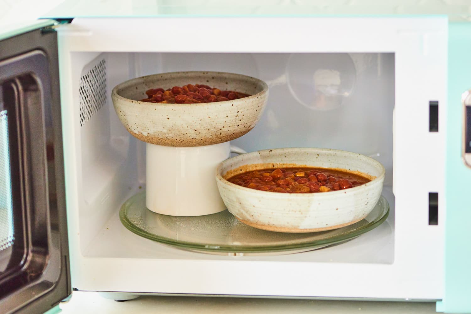 The One Trick You Need to Use When Microwaving Leftovers « Food Hacks ::  WonderHowTo