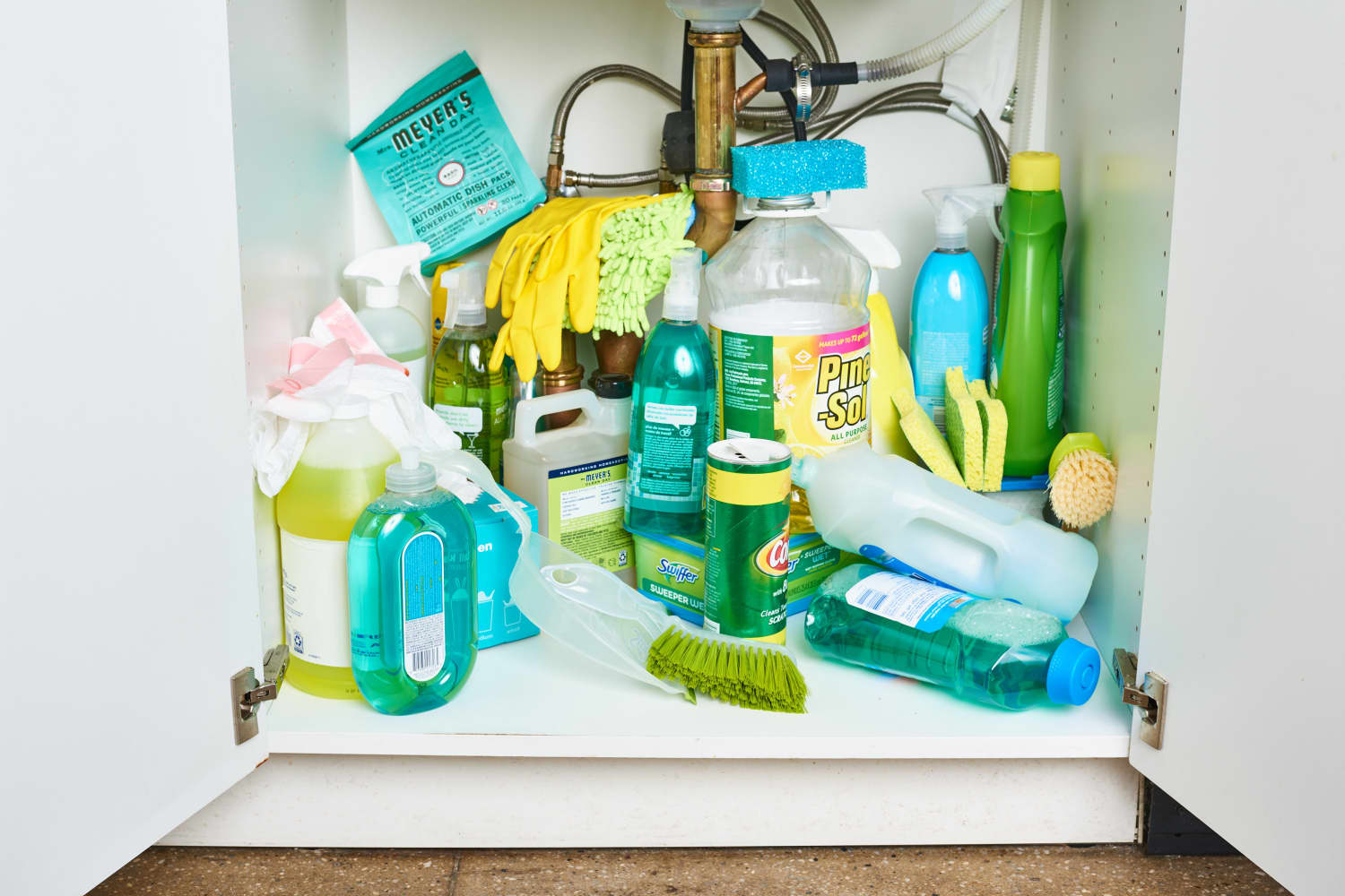 10 Clever Ways to Store Unsightly Cleaning Products – All About Tidy