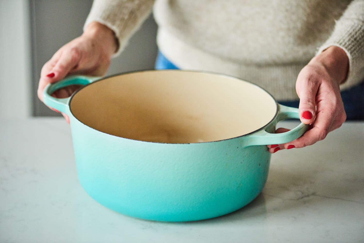 Le Creuset Dutch Oven - Exterior Oven Cleaner