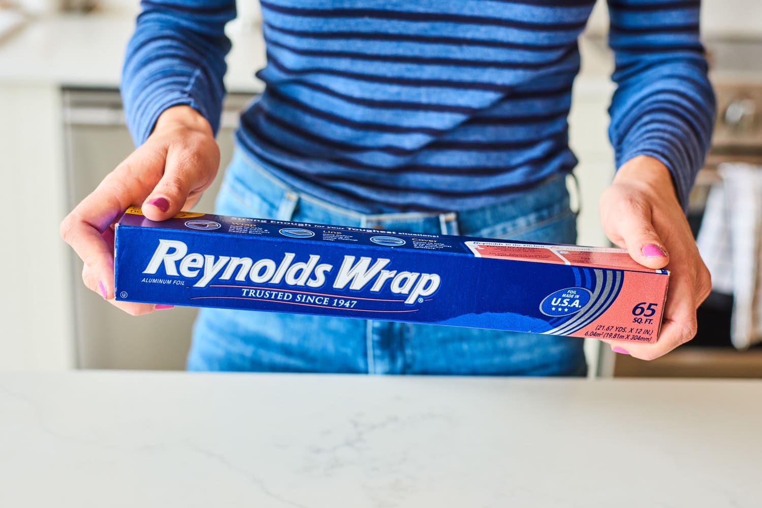 Here Are What The Colors Mean On Your Reynolds Wrap Aluminum Foil