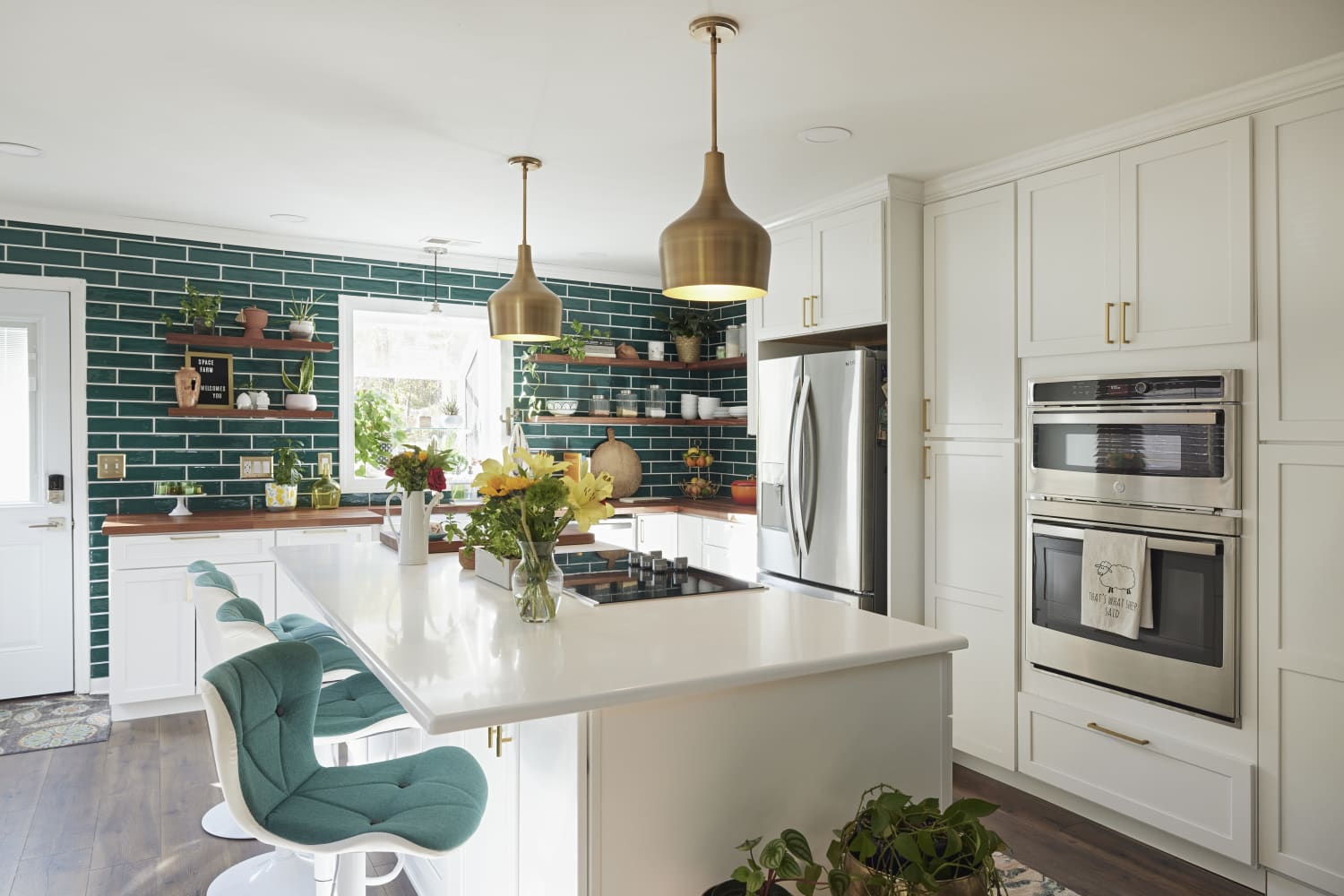 You'll Want an Emerald Green Kitchen After Seeing This California  Renovation