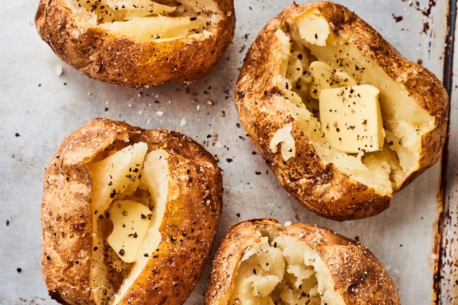 10-Minute Microwave Baked Potatoes - Family Food on the Table