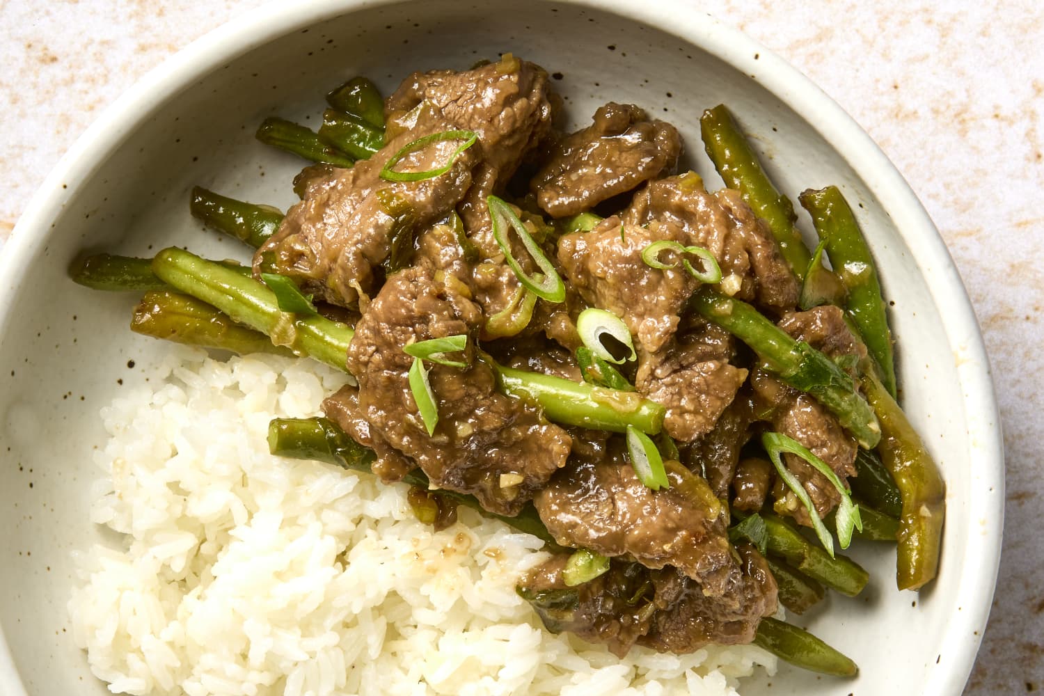 My Crispy Honey-Garlic Beef Has the “Most Delicious” Sauce of All Time